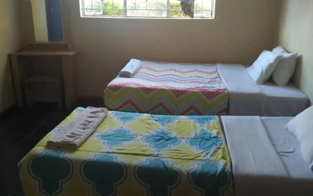 Kamuboola Lodge