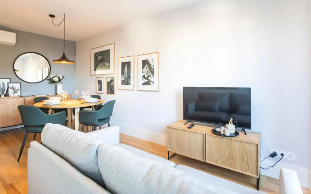 Stylish Studio w/ AC & Balcony by LovelyStay