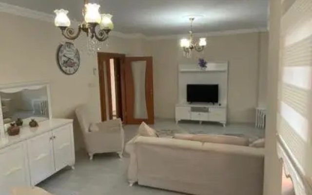 Ai̇port Happy House