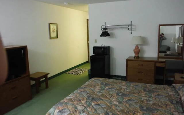 Caravan Motel