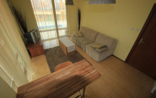 Menada Amadeusz 1 Apartments