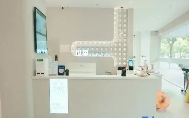ShiJI Apartment