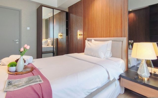 Elegant And Cozy 2Br At Grand Sungkono Lagoon Apartment