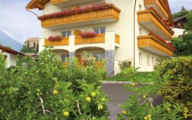 Отель Residence Walchhof Сцена вид на фасад