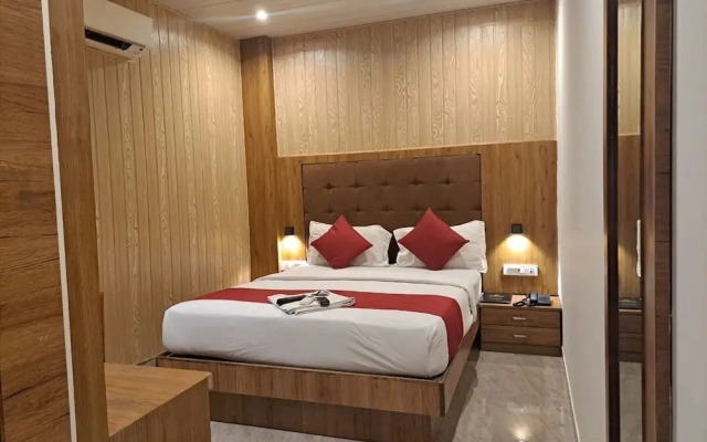 Gateway Star Hotel