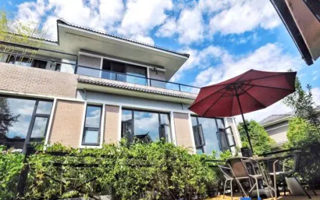 No. 36 Garden Villa