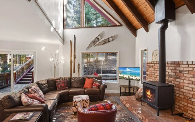 Modern Rustic Retreat