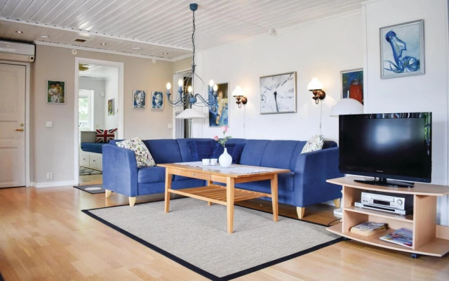 Amazing Home in Färjestaden With 3 Bedrooms