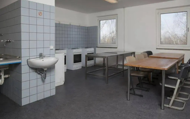 Hostel Pro-social