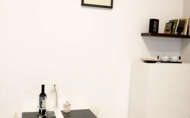 Casmene Apartment