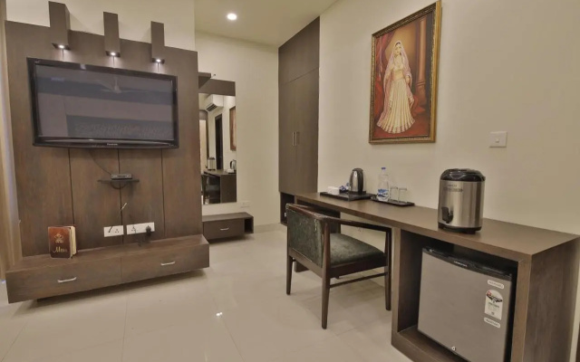 Hotel Grand Safari