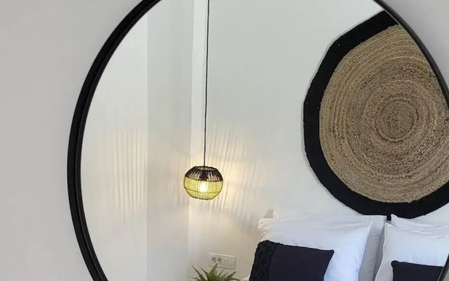 MAEVA Santorini Suites