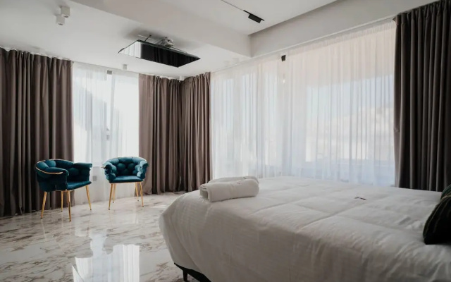 Poetica Boutique Sky Hotel