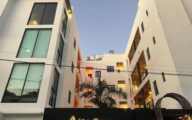 Coco Live Suites
