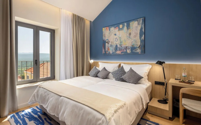 Emotheo Heritage Hotel