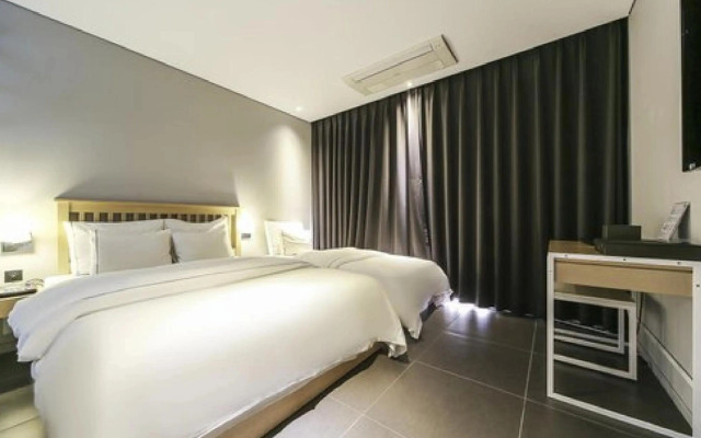 Hotel The Designers Jongno