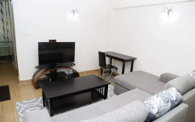 Plainsville Apartments