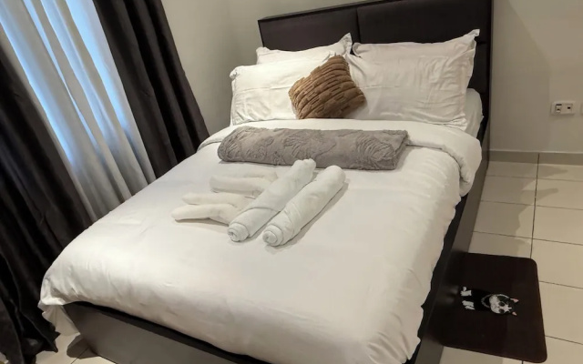 Mayama airport apartment