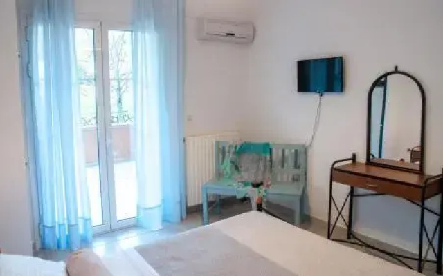 Evianna Studios