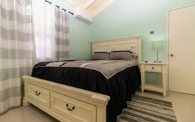 Serenity Retreat Villa Drax Hall