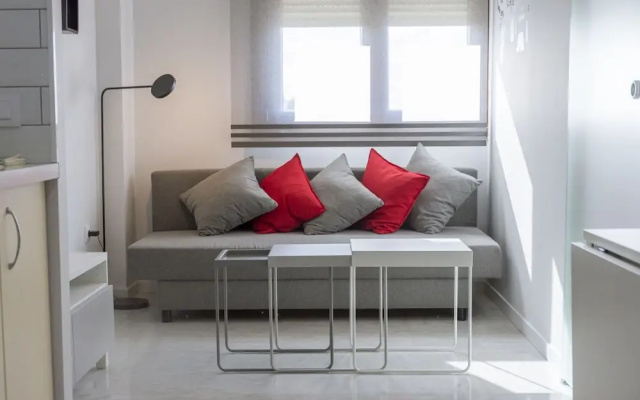 Estudio con parking y piscina en Fibes
