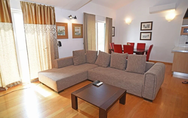 House Luca