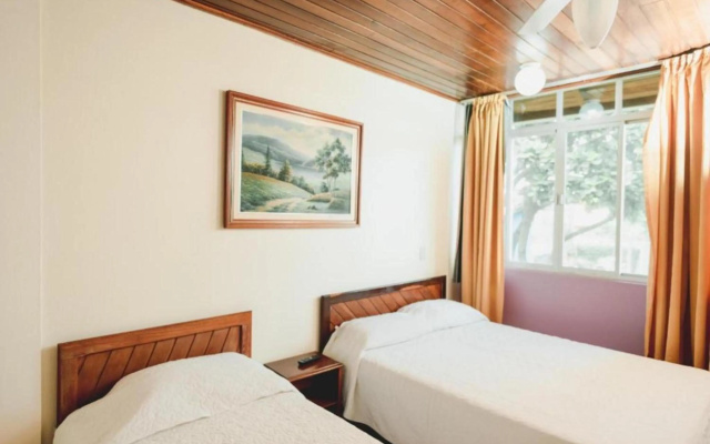 Flamboyant Hotel
