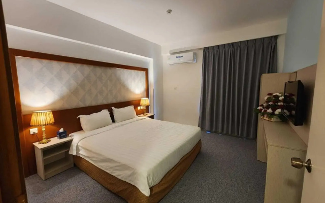 Aquavista Hotel & Suites