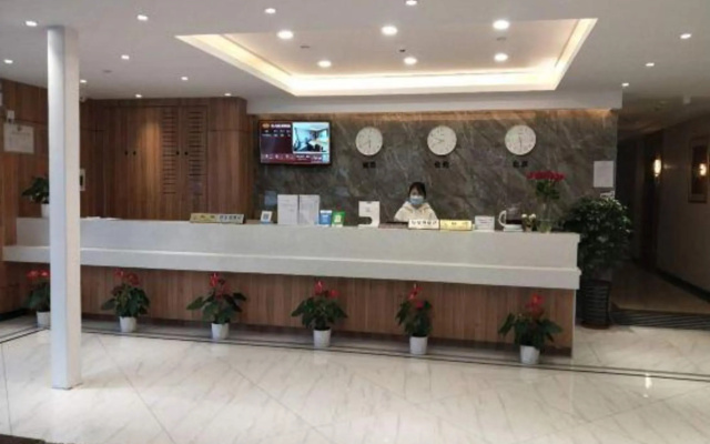Shanghai Shenguang Hotel (College of electronics and information technology store)