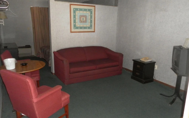 Tidewater Motel