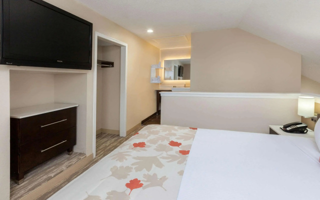 Hawthorn Suites by Wyndham Southfield