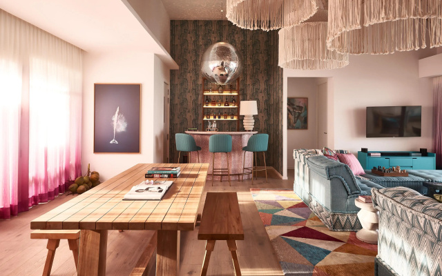 Finolhu, A Seaside Collection Resort, a Member of Design Hotels