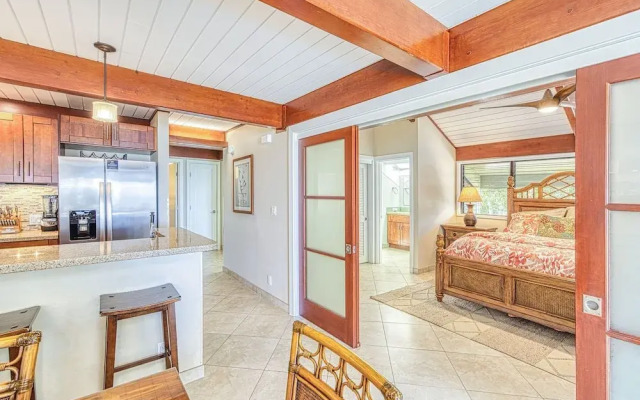 Kahana Outrigger 4B1