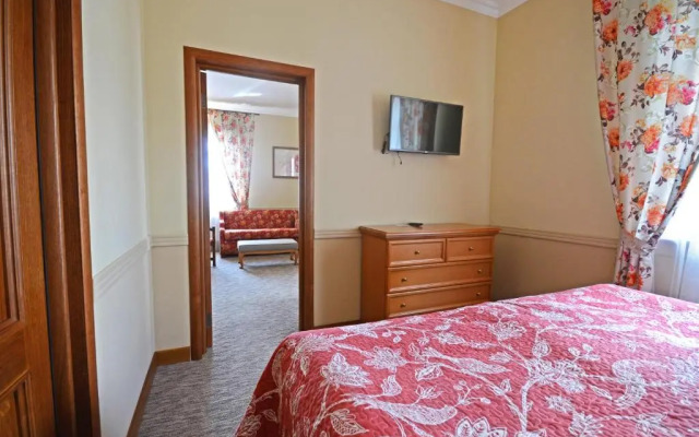 Premier Hotel Pochaiv
