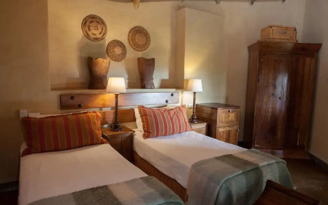 Nedile Lodge