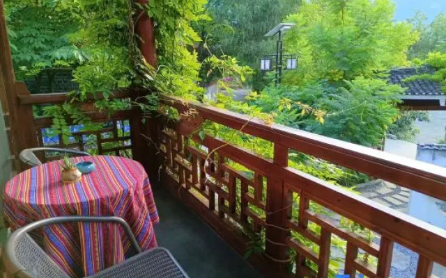 Fanjingshan Yunshe Shu Cinema Homestay