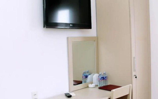 The Carnation Hotel Da Nang