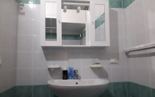 Melino House Small