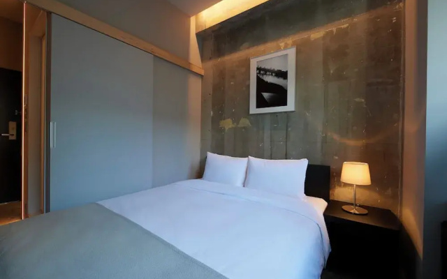Отель Tones Osaka