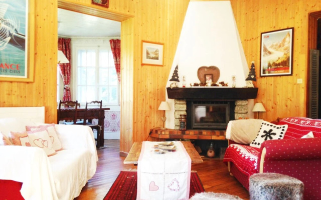 Chalet White Attack
