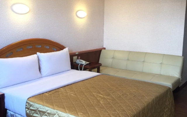 Diamond Hotel