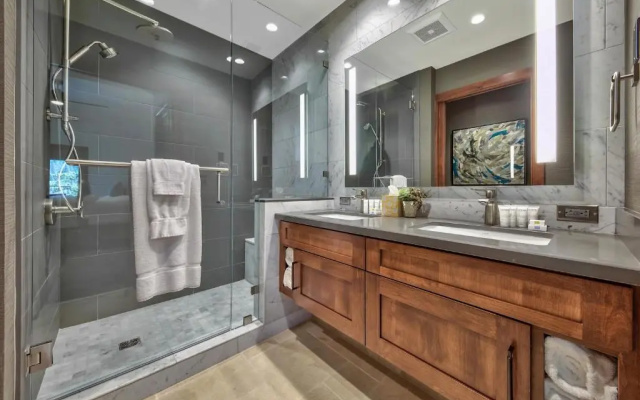 Zalanta, A Vail Resorts Property
