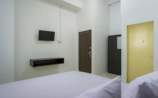 OYO Life 2366 Gatsu Kost