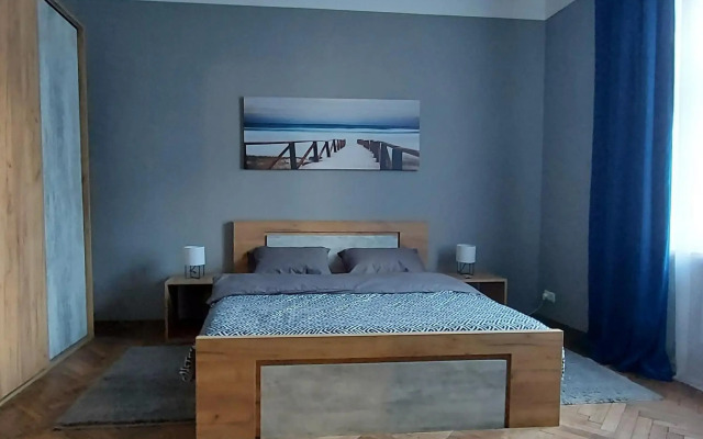 Apartments by PA