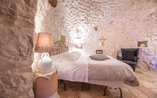 Trullo Fortuna Pool Suite