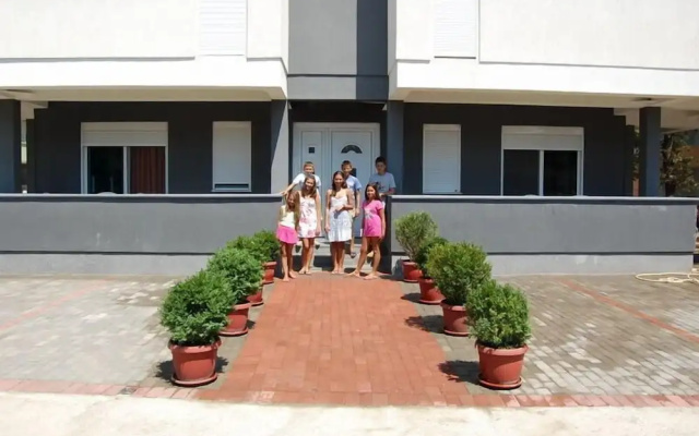 Villa Elkom  Apartment one