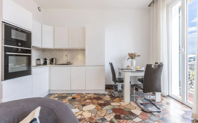 2 Chambres-balcon-vue Mer-felix Faure A2b231