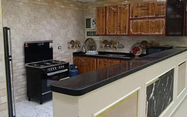 شقه فندقيه