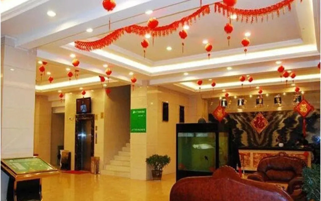 Xichang Xiaoding Business Hotel