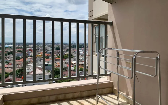 Modern And Comfortable 1Br Apartment Belmont Residence